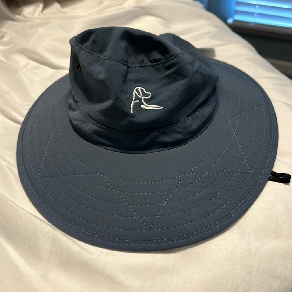 Rhoback Hat